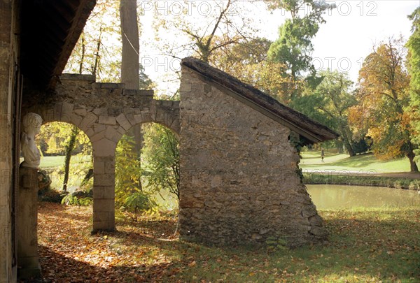 Versailles, pêcherie du  hameau du Petit Trianon.