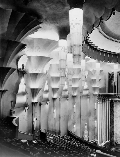 The auditorium of the New Victoria Cinema in Vauxhall Bridge Road, London, 1929