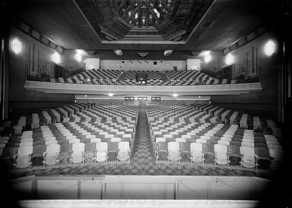 Auditorium at the Odeon, Great North Road, Barnet, London, c1935