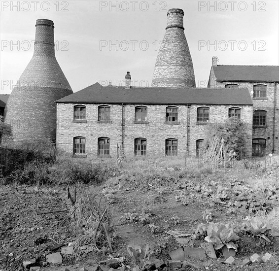 Pottery kilns and workshops, Stoke-on-Trent, Staffordshire, 1945-1980