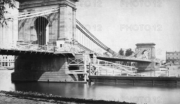 Hammersmith Bridge, Hammersmith, London, c1865-1883