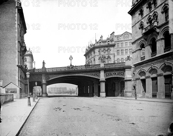 Holborn Viaduct, City of London, c1870-1900