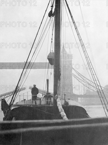 Tower Bridge, Stepney, Tower Hamlets, London. Artist: Unknown