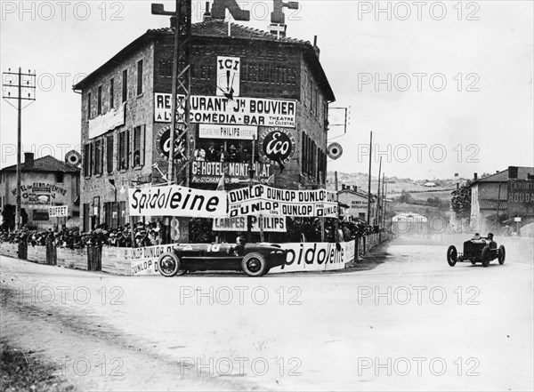 Les Sept Chemins hairpin at the French Grand Prix, Lyons, 1924. Artist: Unknown