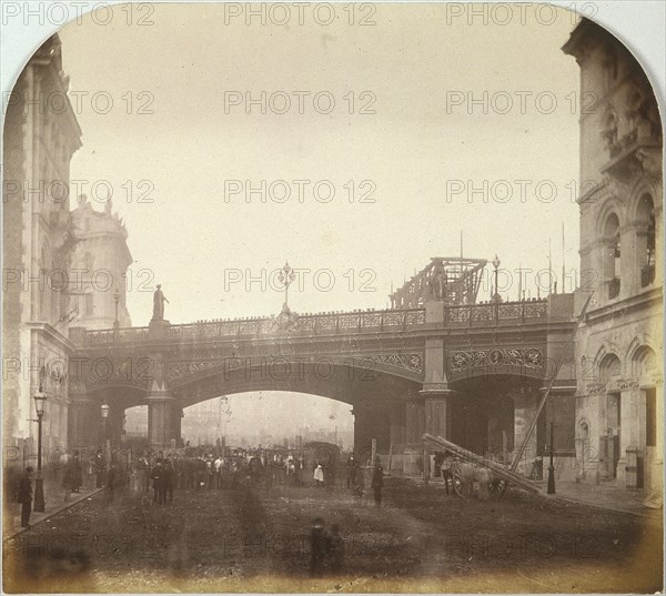 Holborn Viaduct, London as it crossed Farringdon Street, 1869. Artist: Henry Dixon