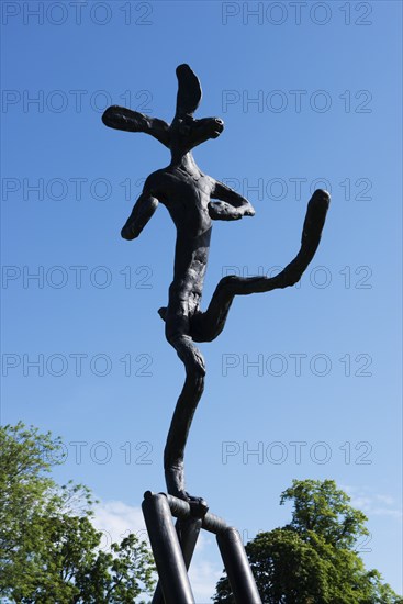 The Cricketer', sculpture by Barry Flanagan, Jesus College, Cambridge, Cambridgeshire, 2015