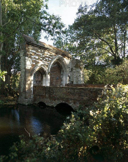 Gatehouse of Waltham Abbey, Essex, c1990-c2010