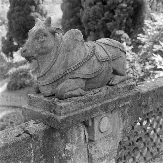 Indian Bridge, Sezincote Park, Gloucestershire, c1945-c1980