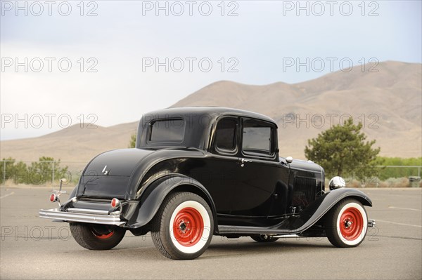 Ford 3 Window Coupe 1932. Artist: Simon Clay.