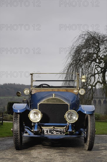 Napier open tourer 1913. Artist: Simon Clay.