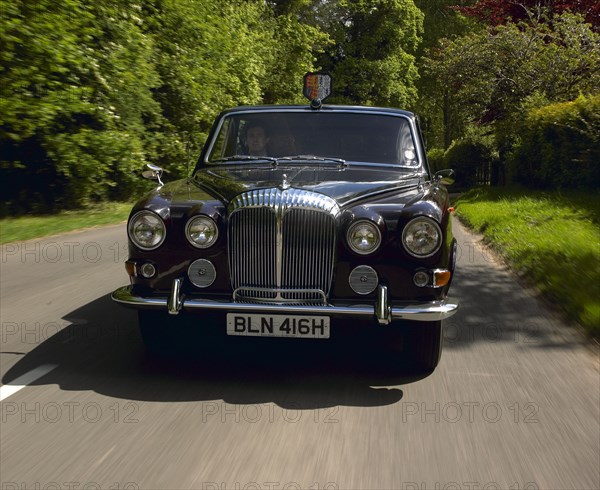 1970 Daimler Vanden Plas DS 420 limousine. Ex Queen Mother. Artist: Unknown.