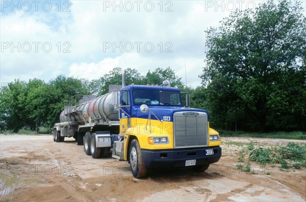 Freightliner American tanker. Artist: Unknown.