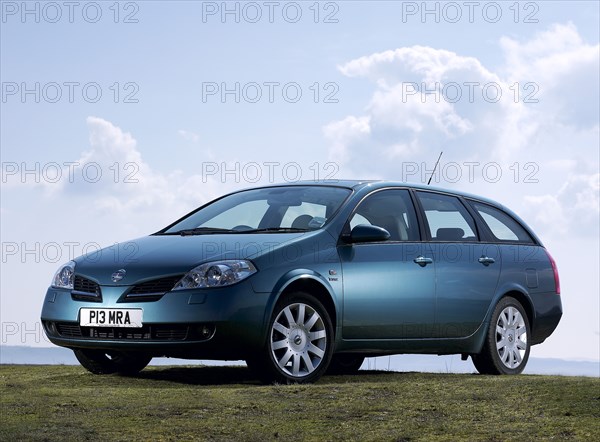 2003 Nissan Primera 2.2TD Estate. Artist: Unknown.