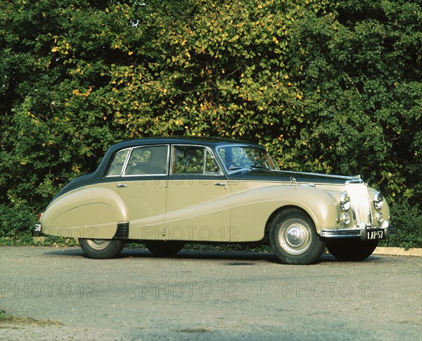 1956 Armstrong Siddeley Star Sapphire. Artist: Unknown.