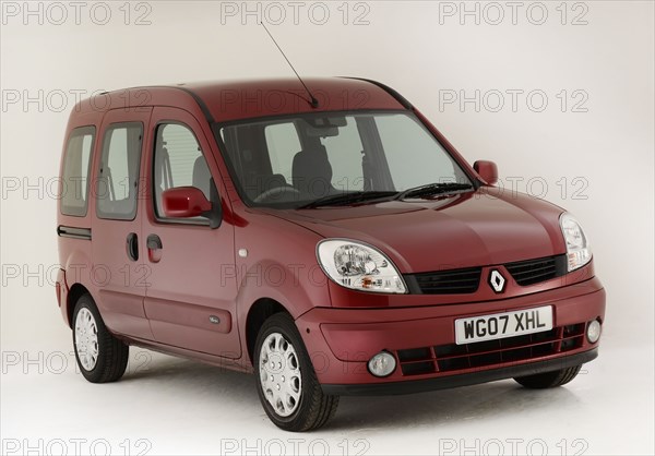 2007 Renault Kangoo Artist: Unknown.