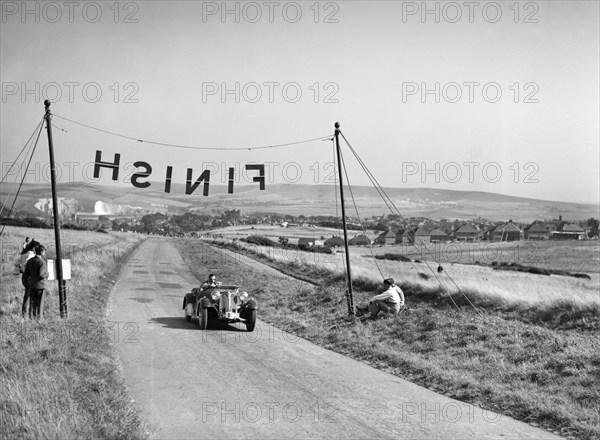 Frazer-Nash BMW 328 of EN Leon at the Bugatti Owners Club Lewes Speed Trials, Sussex, 1937. Artist: Bill Brunell.