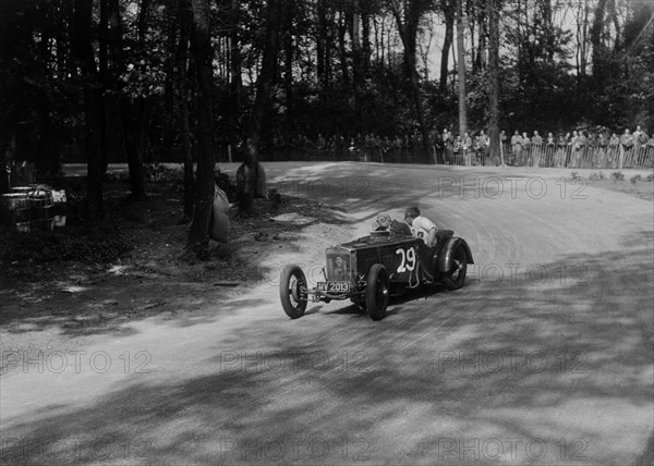 Frazer-Nash TT replica racing at Donington Park, Leicestershire, 1930s. Artist: Bill Brunell.