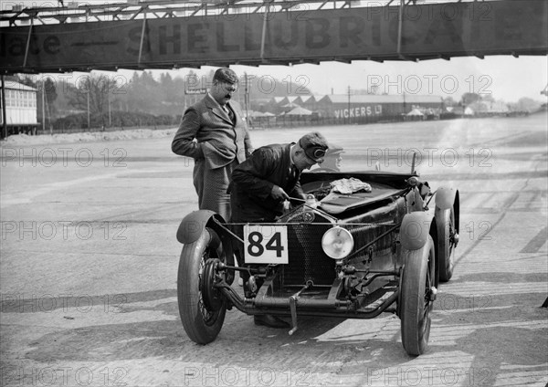 Lombard of HN and E Scholfield at the JCC Double Twelve Race, Brooklands, Surrey, 1929. Artist: Bill Brunell.