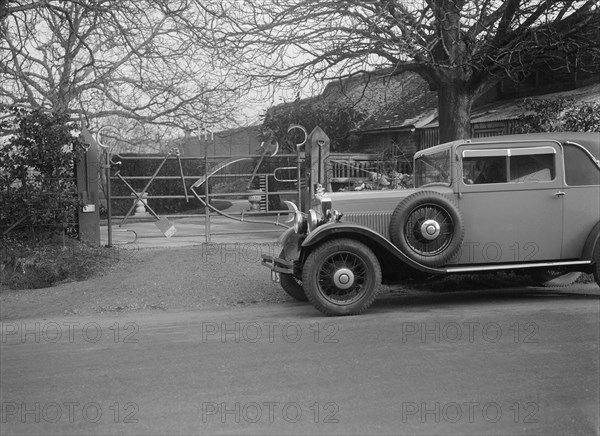 Morris Oxford 6 special coupe, 1930. Artist: Bill Brunell.