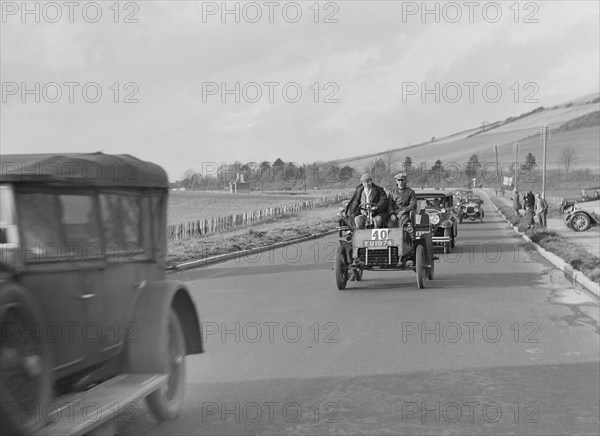 1903 1-cylinder Cadillac of FS Bennett taking part in the London-Brighton Run, 1928. Artist: Bill Brunell.