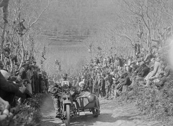 Harley-Davidson of RW Praill, MCC Lands End Trial, Hustyn Hill, Wadebridge, Cornwall, 1933. Artist: Bill Brunell.