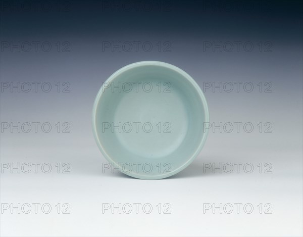 Longquan Kinuta celadon basin, Southern Song dynasty, China, 1127-1279. Artist: Unknown