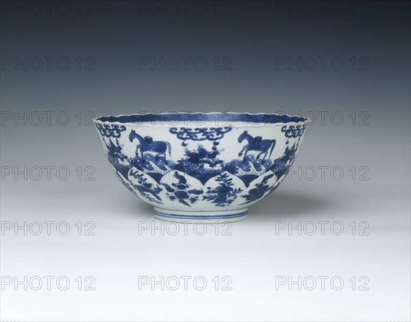 Bowl with horses carrying books, Qing dynasty, Kangxi period, China, 1662-1722. Artist: Unknown