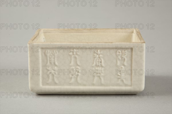 Soft paste rectangular vessel with characters in relief, early 19th century. Artist: Unknown.