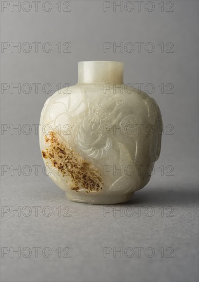 Jade snuff bottle, China, Qing dynasty, 1644-1911. Creator: Unknown.