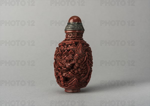 Lacquer snuff bottle, China, Qing dynasty, 1644-1911. Creator: Unknown.