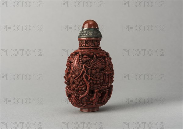 Lacquer snuff bottle, China, Qing dynasty, 1644-1911. Creator: Unknown.