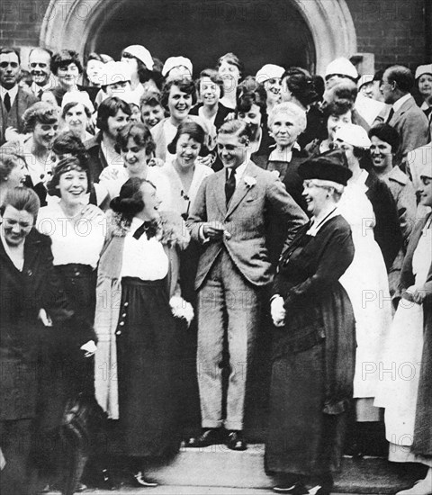 The Prince of Wales at the Ontario Agricultural College, Canada, 1919. Artist: Unknown