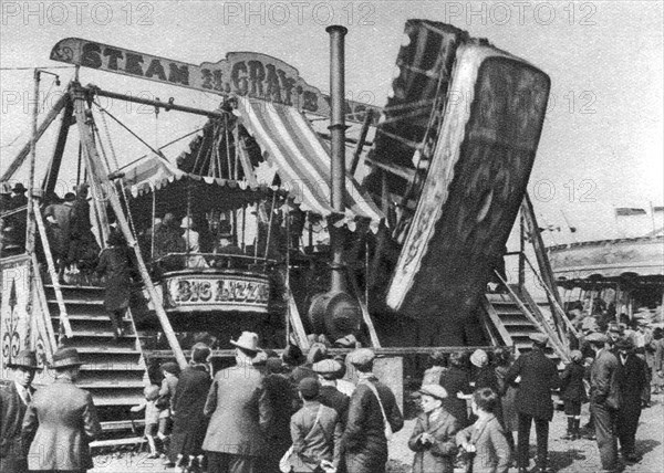 'Steam yacht', a bank holiday fairground attraction on Hamstead Heath, London, 1926-1927. Artist: Unknown