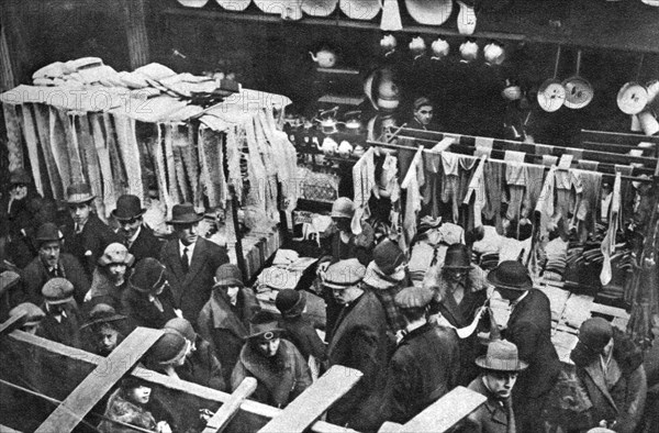 Saturday at Berwick Street Market, Soho, London, 1926-1927. Artist: Unknown