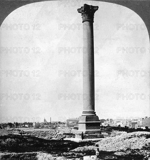 'Pompey's Pillar, the sailor's landmark, and modern Alexandria, Egypt', 1905.Artist: Underwood & Underwood