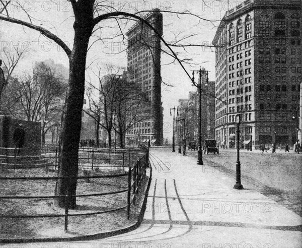 Flatiron Building and Madison Square, New York City, USA, c1930s. Artist: Ewing Galloway