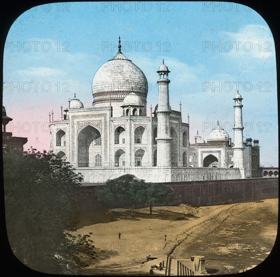 Taj Mahal, Agra, Uttar Pradesh, India, late 19th or early 20th century. Artist: Unknown