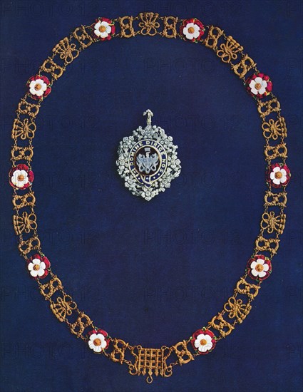 The Lord's Mayor's Badge and Collar, 1916. Artist: Unknown