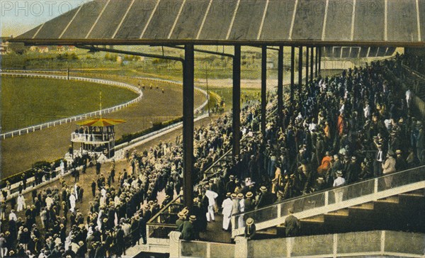 Habana, Carrreras de Ceballors. Race track at Marianao, c1915. Artist: Unknown