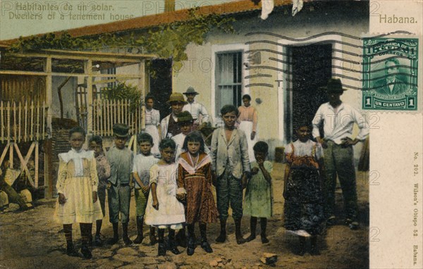 'Habitantes de un solar. Dwellers of a tenement house', c1913. Artist: Unknown.