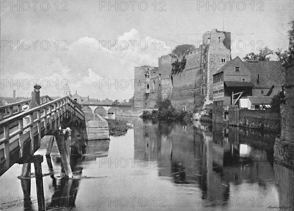 'Newark Castle and Bridge', c1896. Artist: Frith & Co.