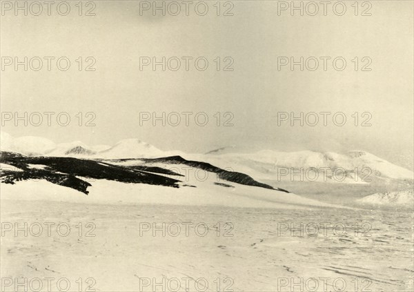 'Part of Queen Alexandra Range 1500 Feet Up The Glacier', c1908, (1909).  Artist: Unknown.