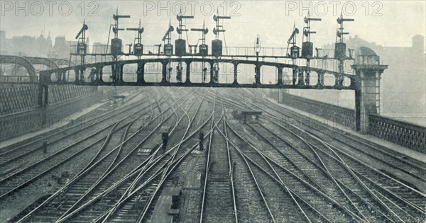 'A Bridge of Signals', 1922. Creator: Unknown.