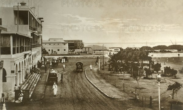 'The Crescent, Aden', c1918-c1939. Creator: Unknown.