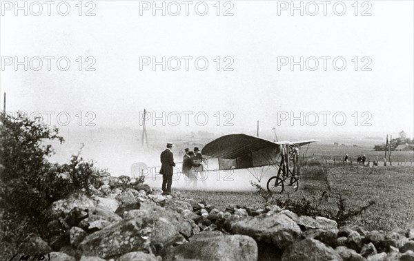 Air show outside the town of Växjö, Sweden, 1913. Artist: Unknown