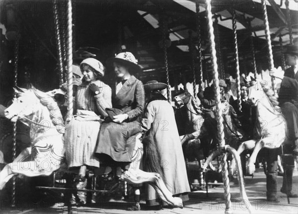 Goose Fair, Market Place, Nottingham, Nottinghamshire, 1908. Artist: Unknown