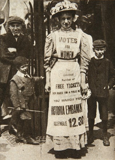 The suffragette housemaid, 1908.  Artist: Central News