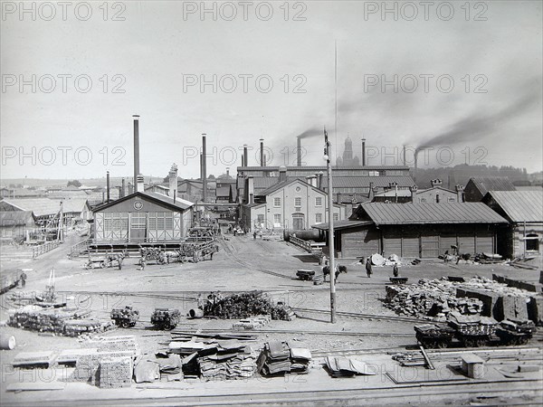 Lysva iron foundry, Russia, 1900s. Artist: Unknown