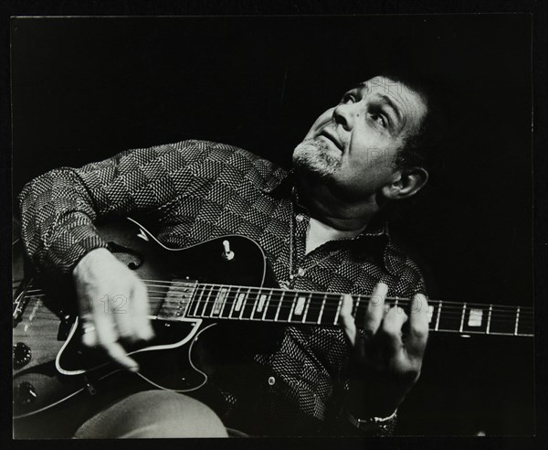 Guitarist Ike Isaacs playing at The Stables, Wavendon, Buckinghamshire. Artist: Denis Williams