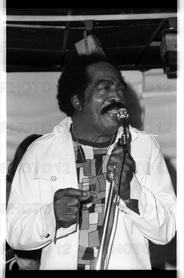 Jimmy Witherspoon, Ronnie Scott's, Soho, London, 1973.   Artist: Denis Williams.